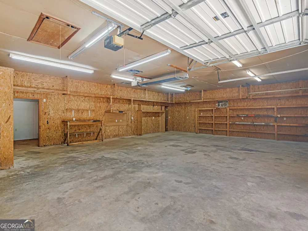 382 Indian Creek RD Locust Grove, GA 30248