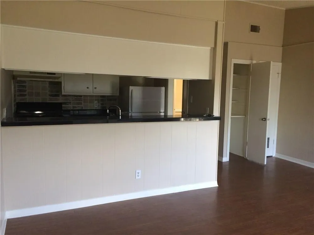 602 W 51st Street #102 Austin, TX 78751