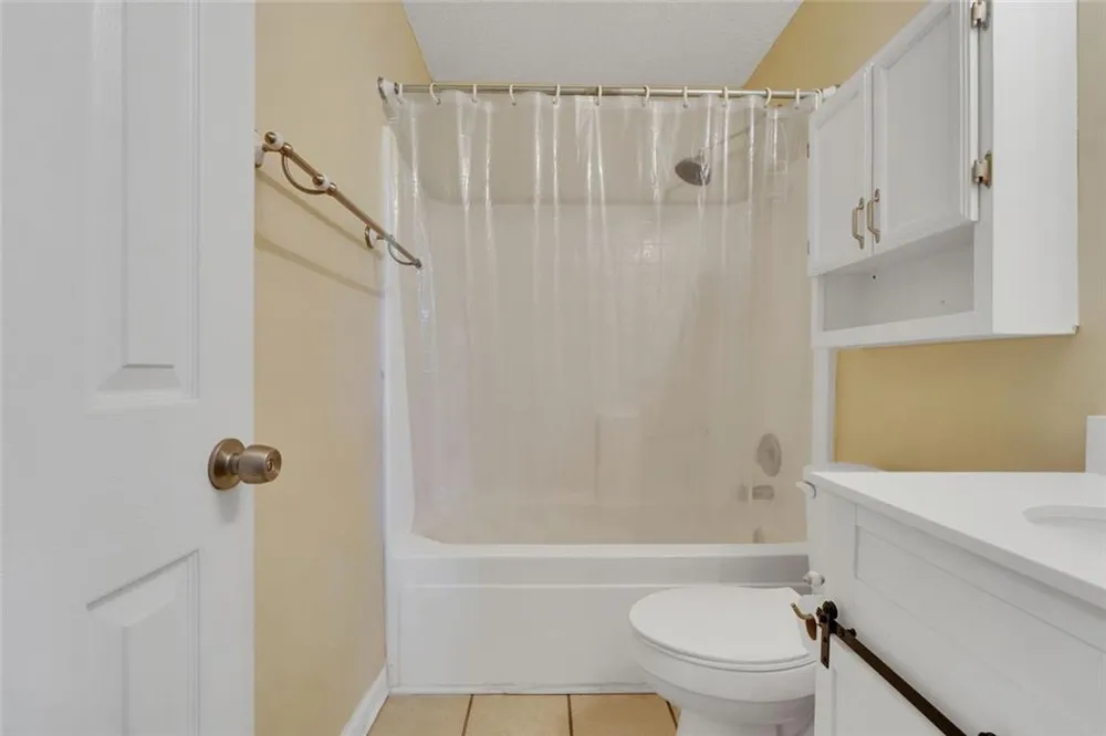 1130 Larkspur Drive Locust Grove, GA 30248