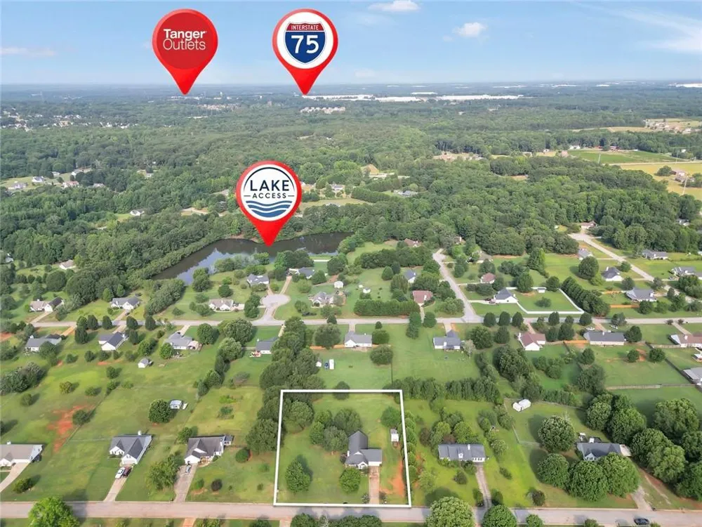 1130 Larkspur Drive Locust Grove, GA 30248