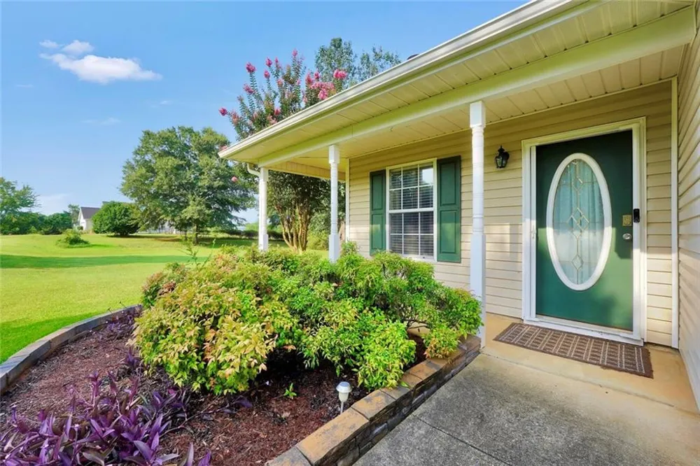 1130 Larkspur Drive Locust Grove, GA 30248