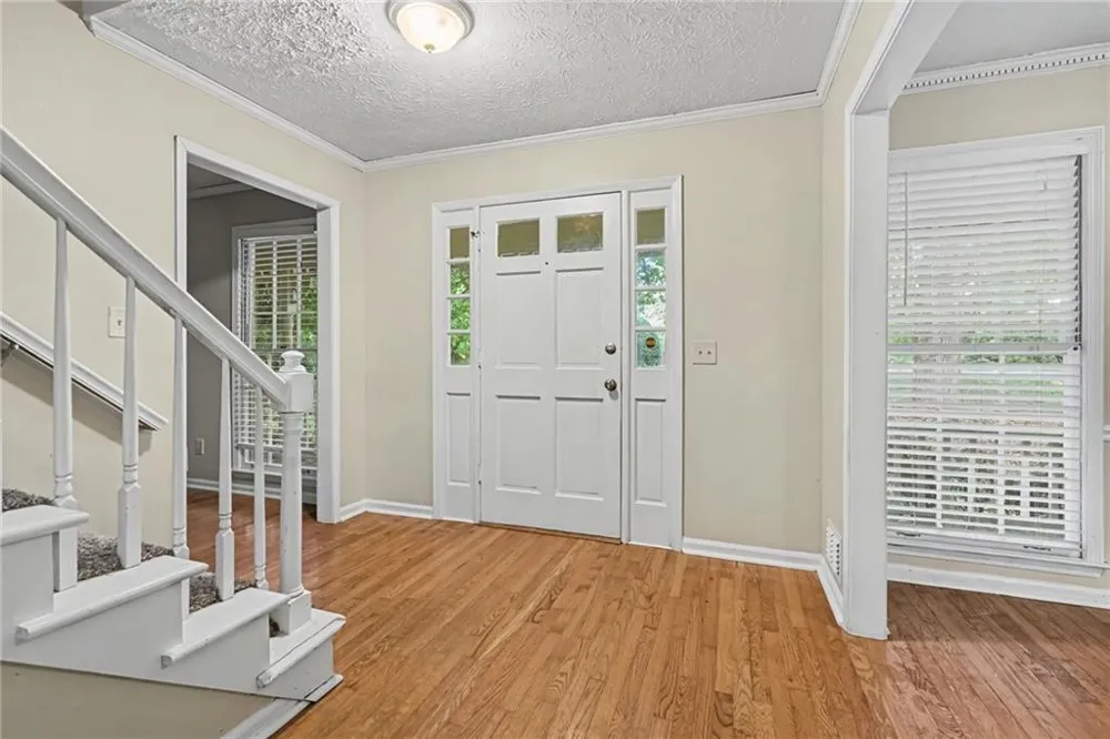 1465 Lake Lucerne Road SW Lilburn, GA 30047
