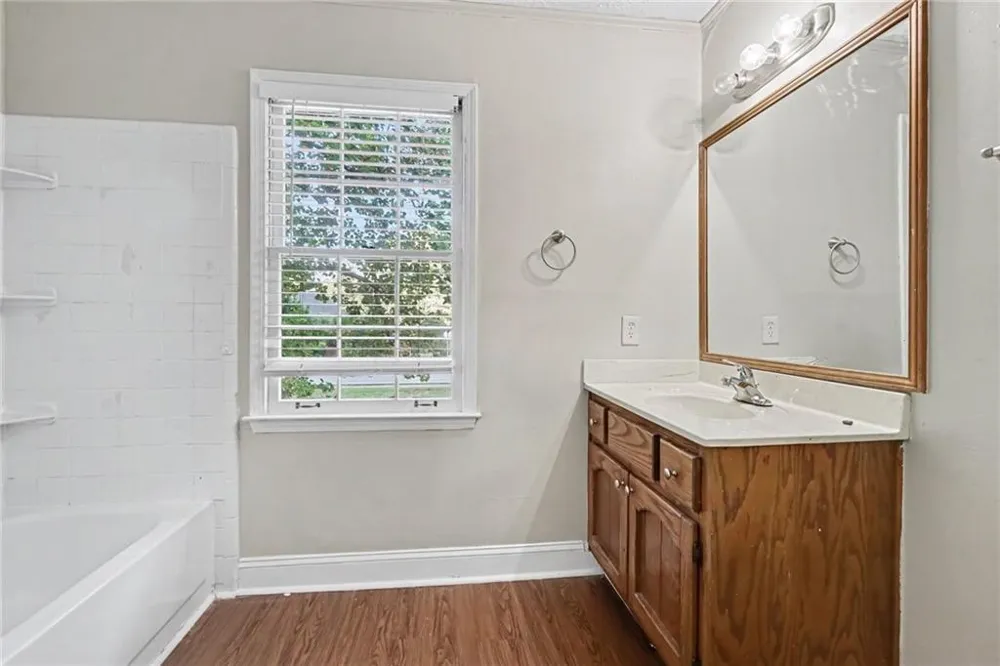 1465 Lake Lucerne Road SW Lilburn, GA 30047