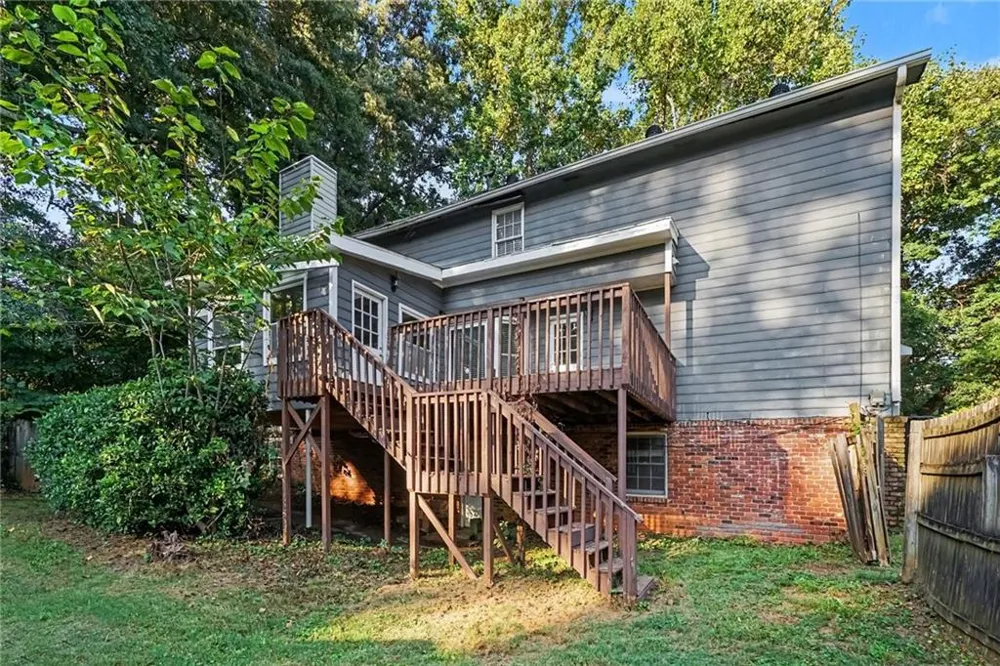 1465 Lake Lucerne Road SW Lilburn, GA 30047