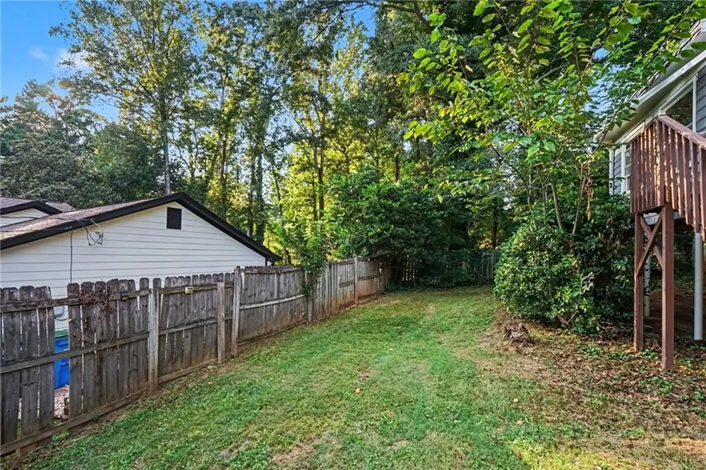 1465 Lake Lucerne Road SW Lilburn, GA 30047