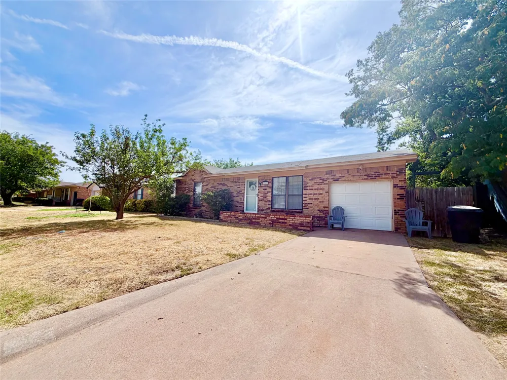 3742 Trinity Lane Abilene, TX 79602
