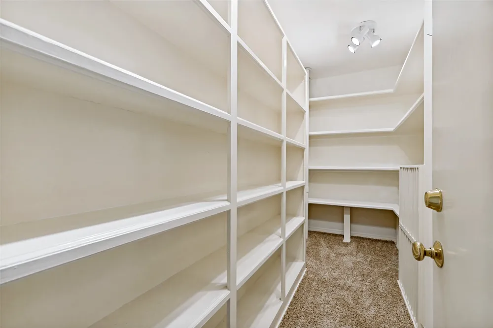 9133 Boedeker Circle Dallas, TX 75225