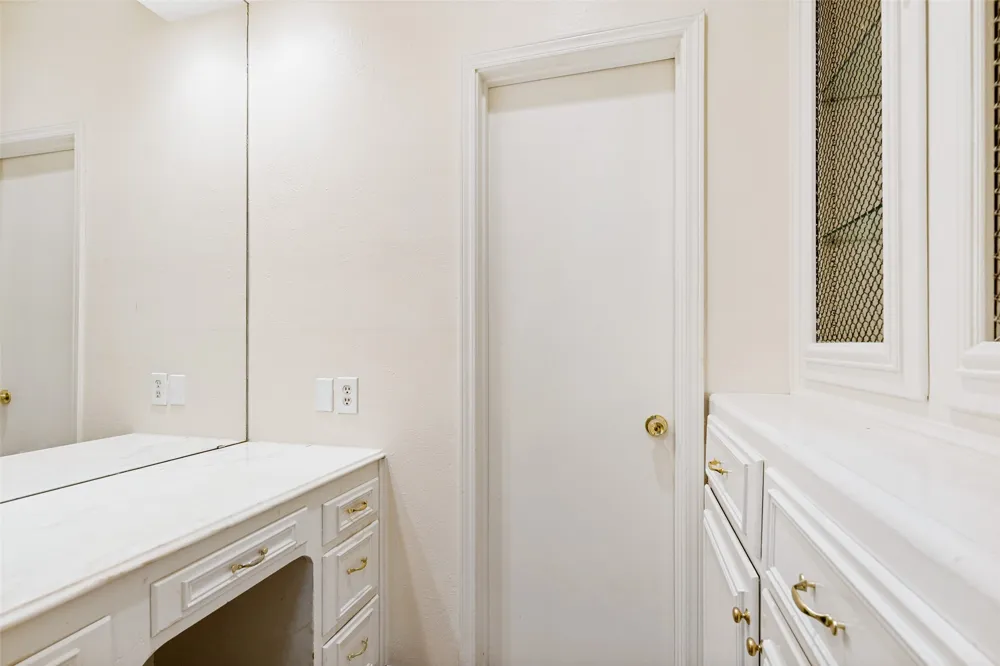 9133 Boedeker Circle Dallas, TX 75225