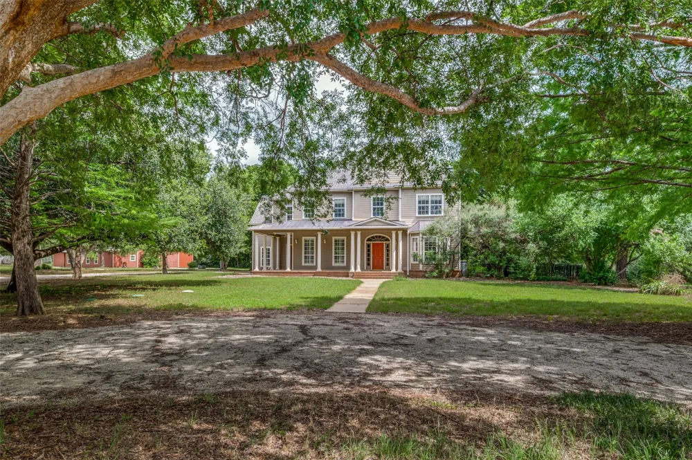 1833 Dr Sanders Road Cross Roads, TX 76227