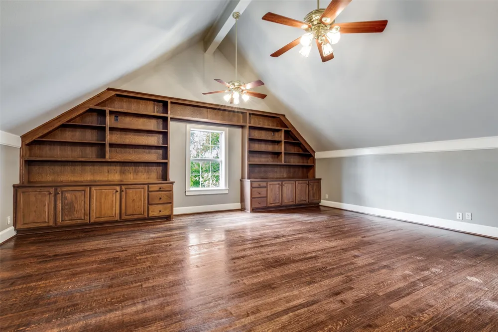1833 Dr Sanders Road Cross Roads, TX 76227