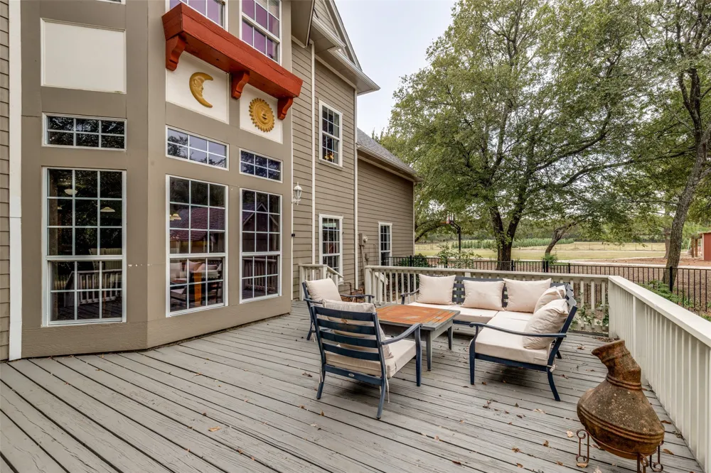 1833 Dr Sanders Road Cross Roads, TX 76227