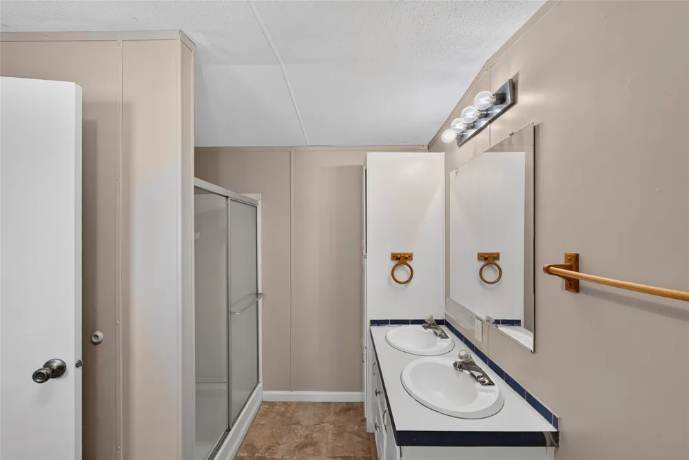1341 Flying L Lane #10 Mansfield, TX 76063