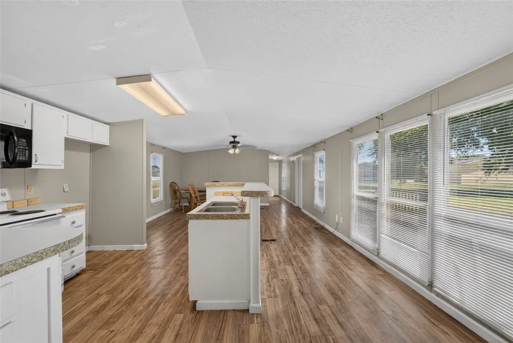 1341 Flying L Lane #10 Mansfield, TX 76063