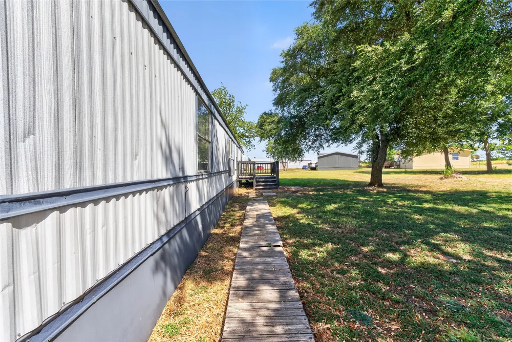 1341 Flying L Lane #10 Mansfield, TX 76063
