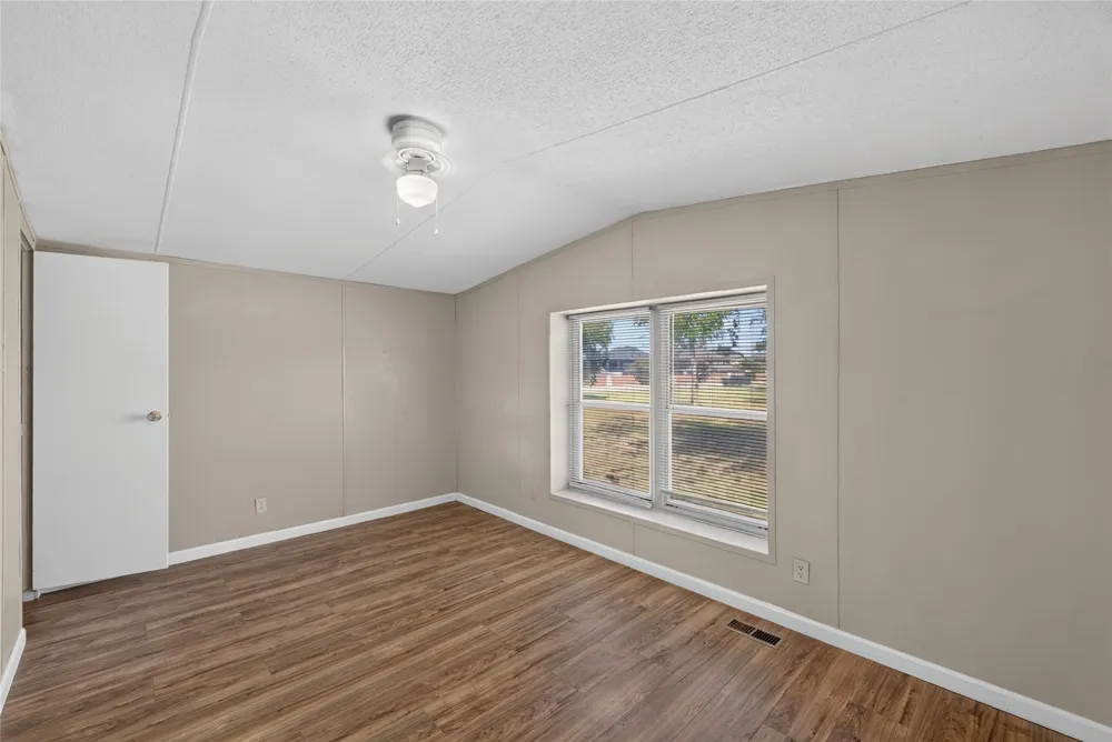 1341 Flying L Lane #10 Mansfield, TX 76063