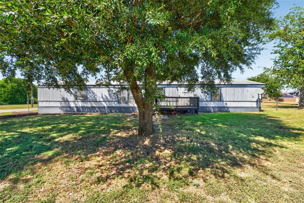 1341 Flying L Lane #10 Mansfield, TX 76063