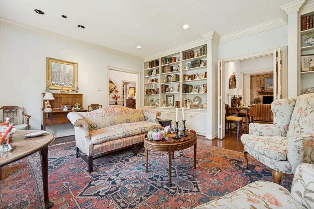 3418 Dartmouth Avenue Highland Park, TX 75205