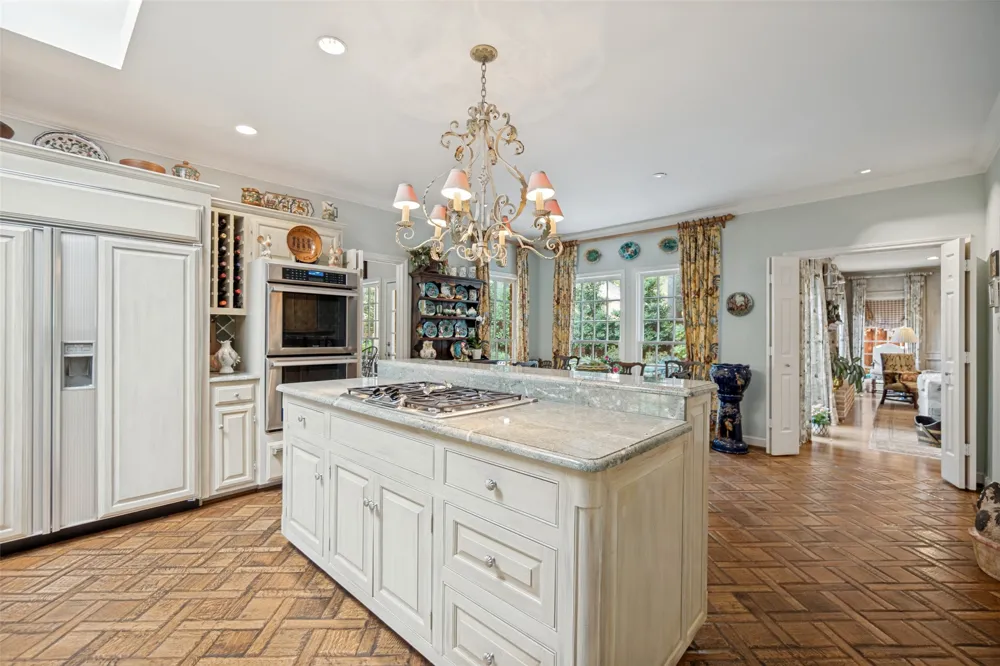 3418 Dartmouth Avenue Highland Park, TX 75205