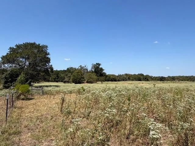 2 Acr 2604 Tennessee Colony, TX 75861