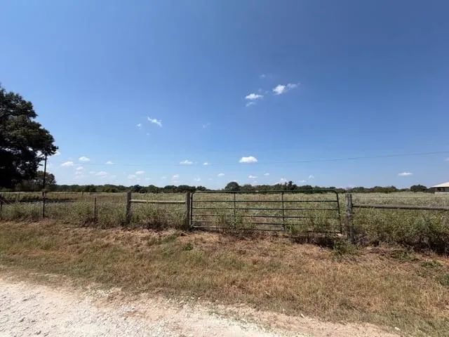 2 Acr 2604 Tennessee Colony, TX 75861