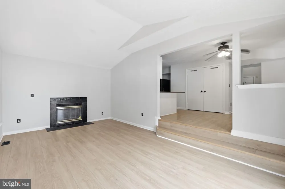 409 LILY BROOK COURT Pasadena, MD 21122