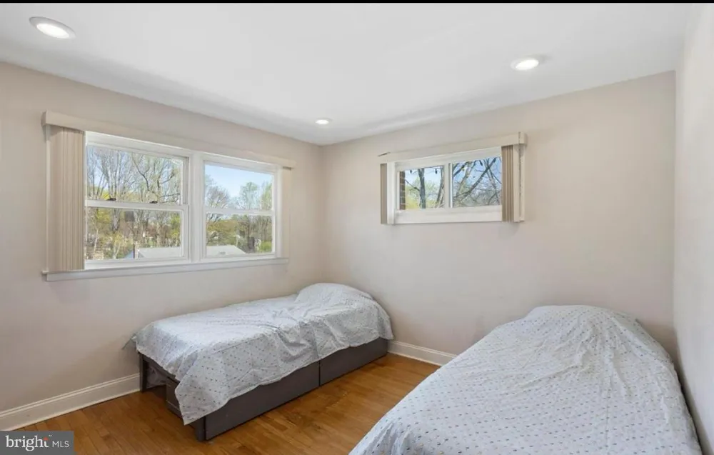 631 S CENTRAL BOULEVARD Broomall, PA 19008