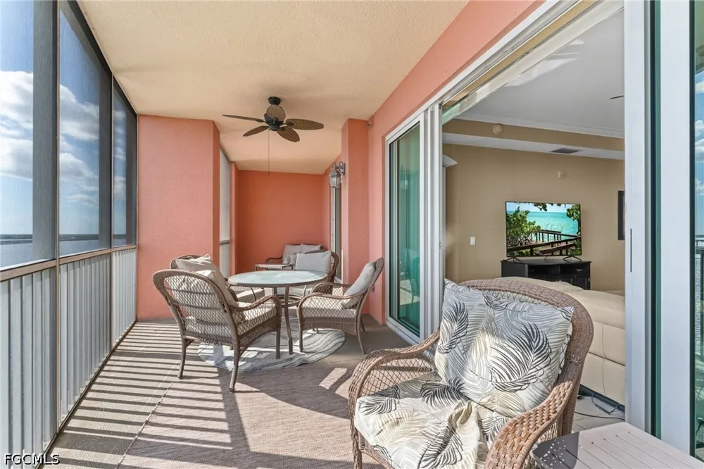 1st Street #1003 Fort Myers, FL 33916
