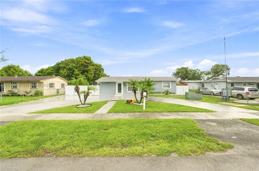 4111 NW 203rd Ln Miami Gardens, FL 33055