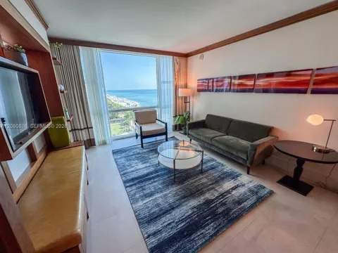 6801 Collins Ave #815 (door number)