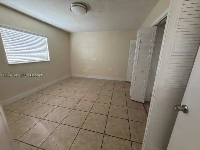 380 E 35th St #9 Hialeah, FL 33013