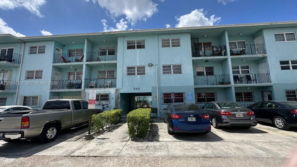 380 E 35th St #9 Hialeah, FL 33013