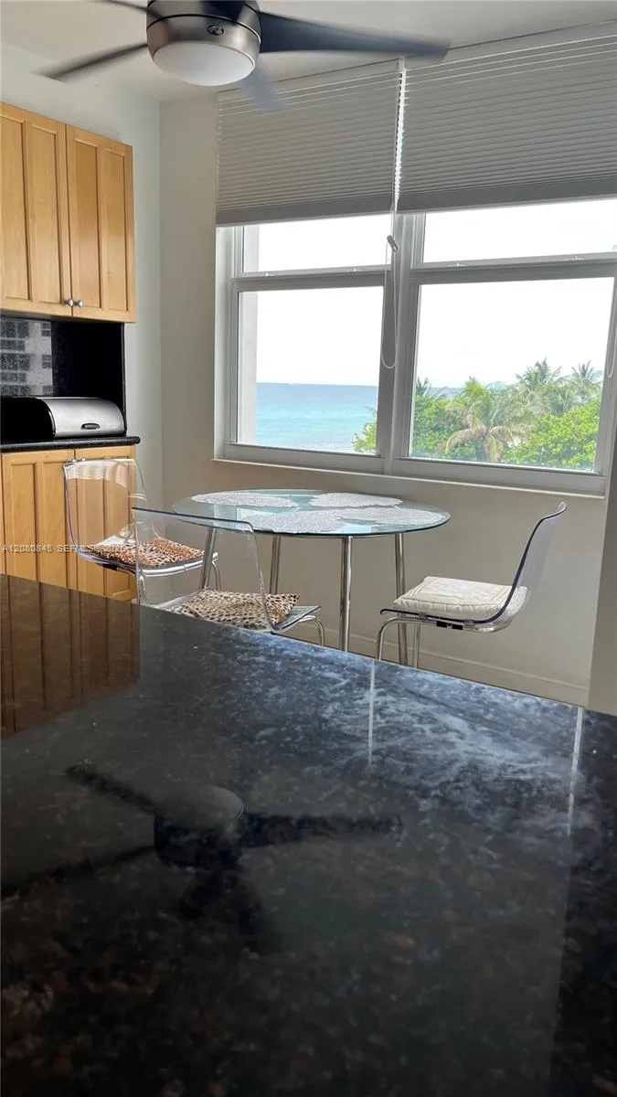 2751 S Ocean Dr #406S Hollywood, FL 33019