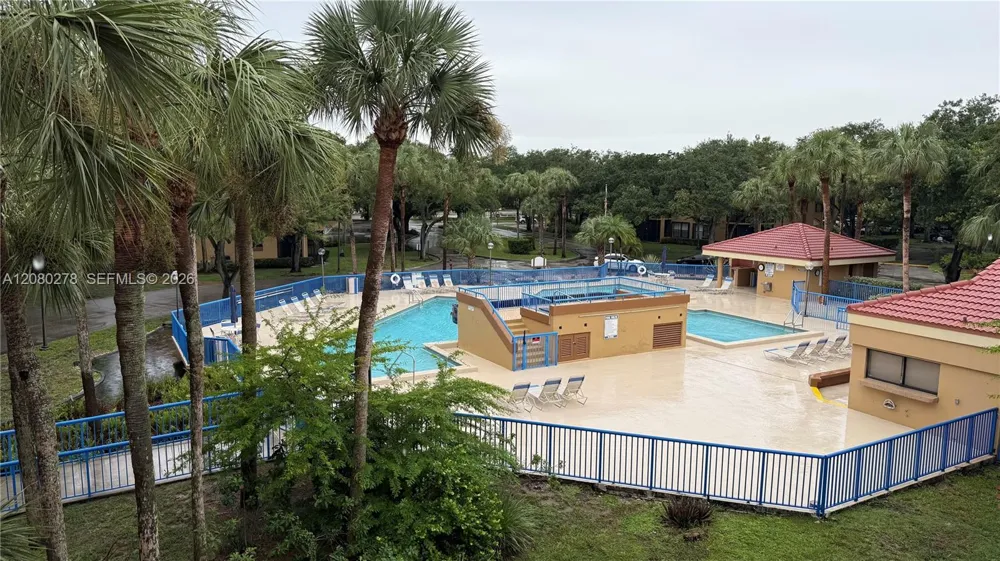 15525 Miami Lakeway N #206 Miami Lakes, FL 33014