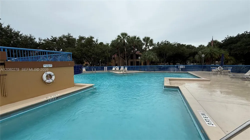 15525 Miami Lakeway N #206 Miami Lakes, FL 33014