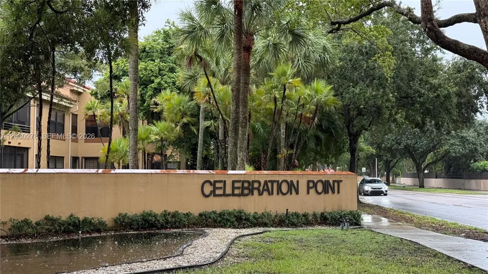 15525 Miami Lakeway N #206 Miami Lakes, FL 33014
