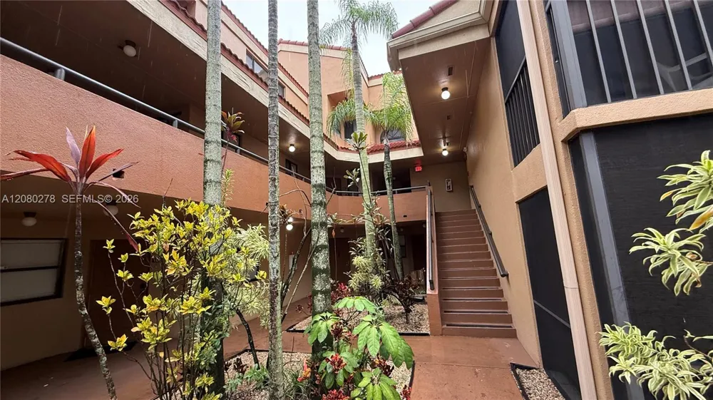 15525 Miami Lakeway N #206 Miami Lakes, FL 33014