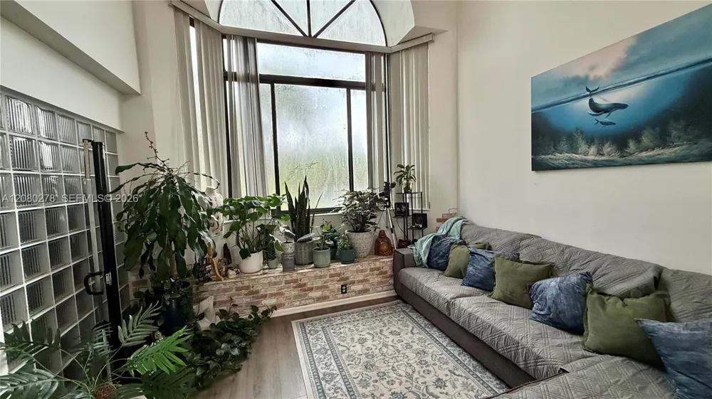 15525 Miami Lakeway N #206 Miami Lakes, FL 33014