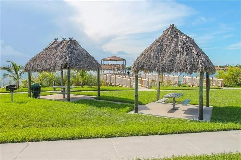109 Lake Emerald Drive #110 Oakland Park, FL 33309