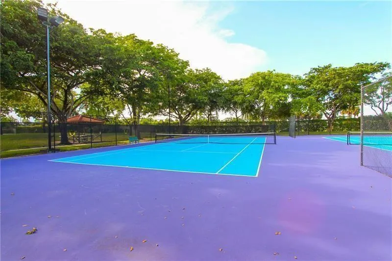 109 Lake Emerald Drive #110 Oakland Park, FL 33309