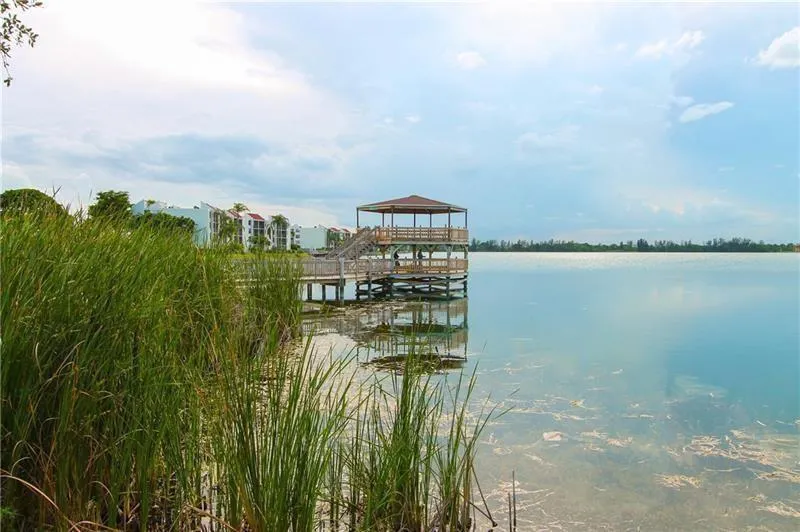 109 Lake Emerald Drive #110 Oakland Park, FL 33309