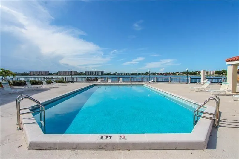 109 Lake Emerald Drive #110 Oakland Park, FL 33309