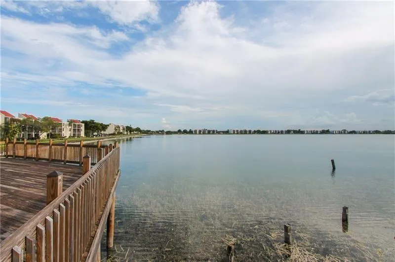 109 Lake Emerald Drive #110 Oakland Park, FL 33309