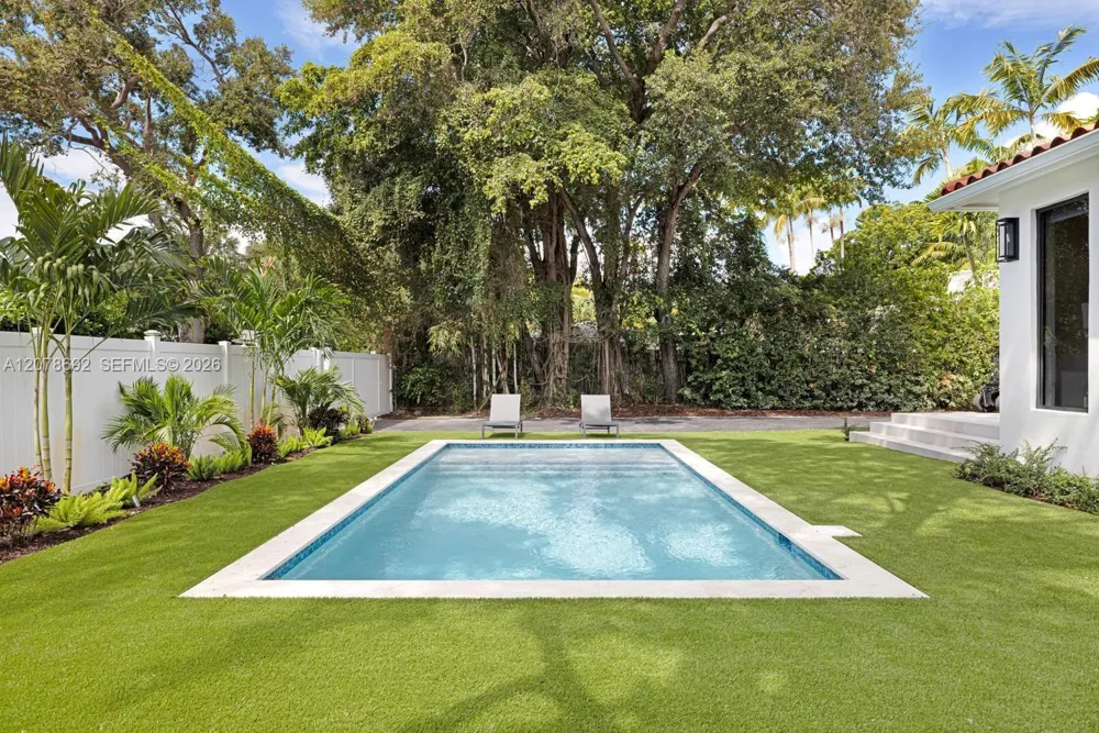 558 NE 94th St Miami Shores, FL 33138