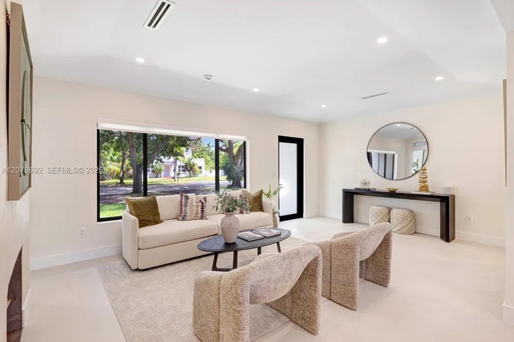 558 NE 94th St Miami Shores, FL 33138