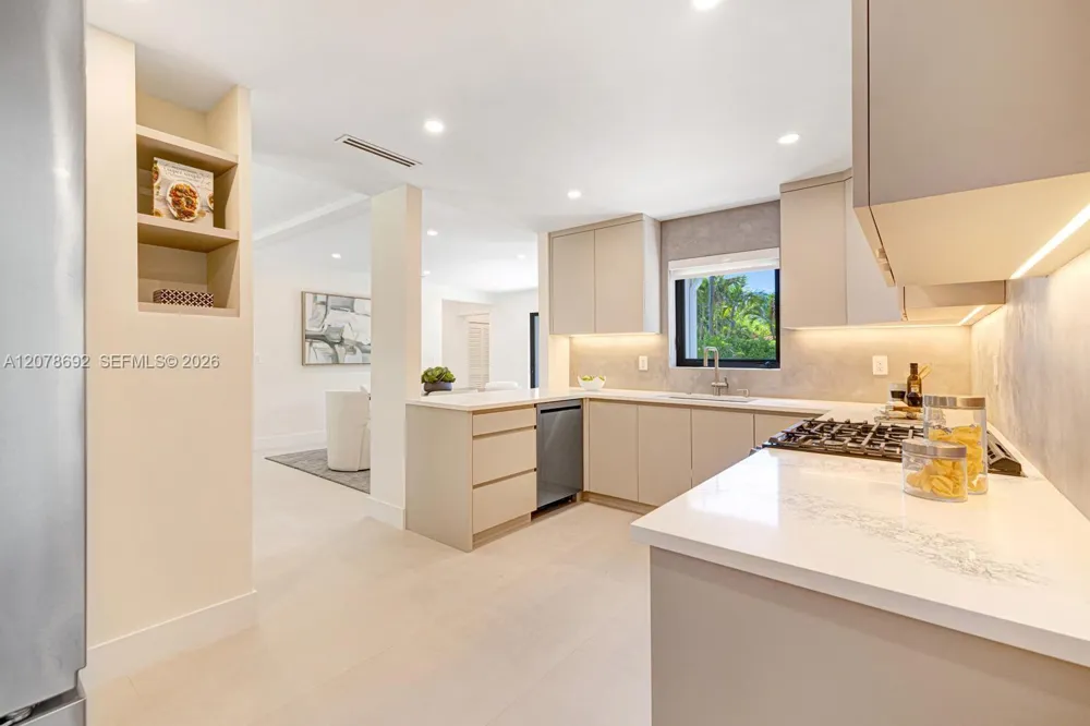 558 NE 94th St Miami Shores, FL 33138