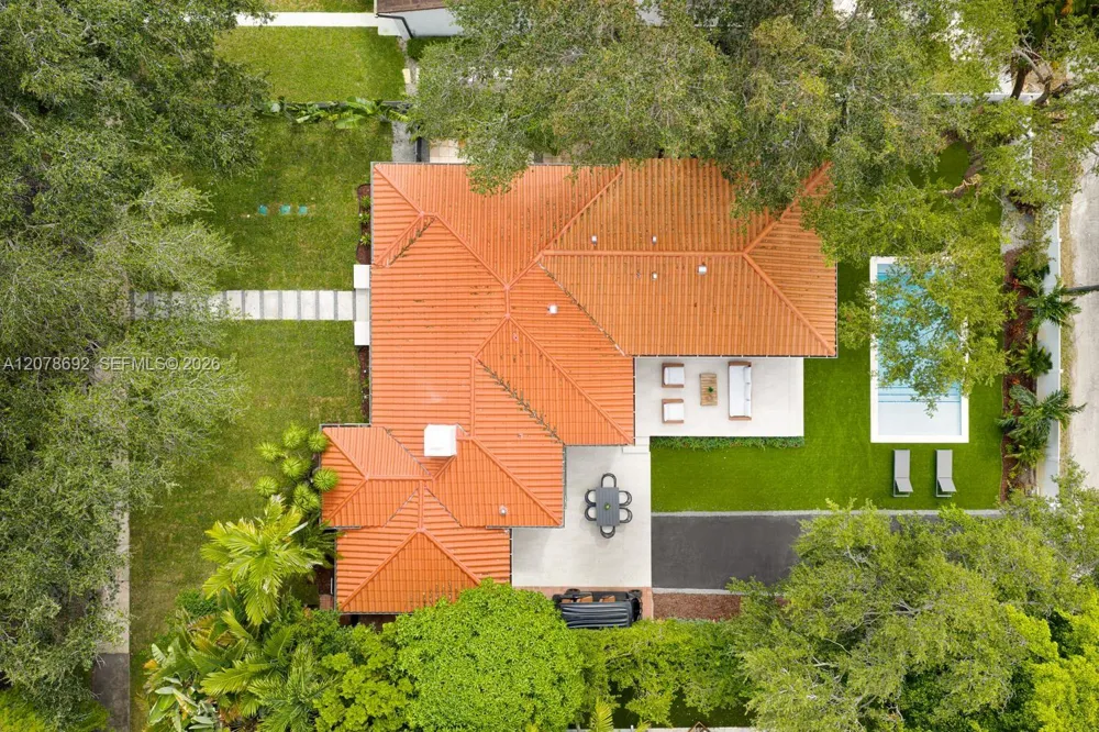 558 NE 94th St Miami Shores, FL 33138