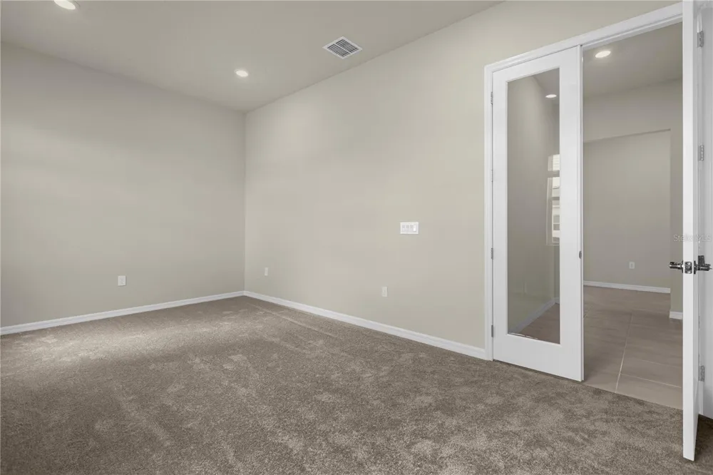 10411 PARK ESTATES AVENUE Orlando, FL 32836