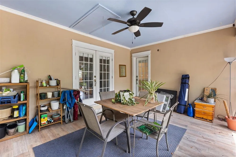 2120 MURDOCK BOULEVARD Orlando, FL 32817
