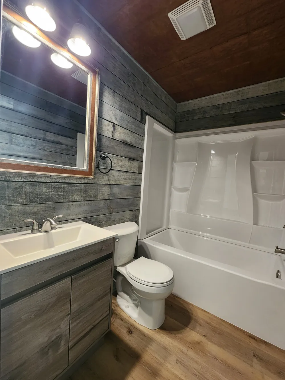 1756 Lewisburg Pike Franklin, TN 37064