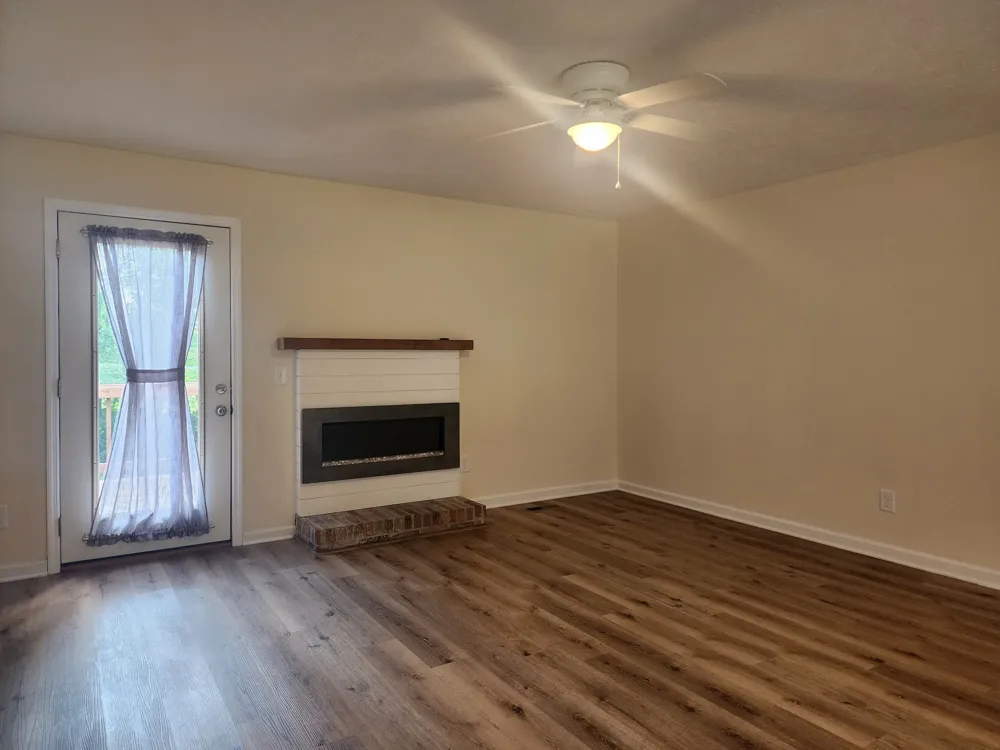 1756 Lewisburg Pike Franklin, TN 37064